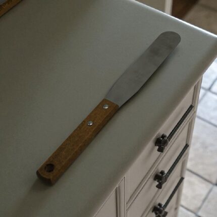 CAKE CREAM SPREAD TOOL WITH WOODEN HANDLE